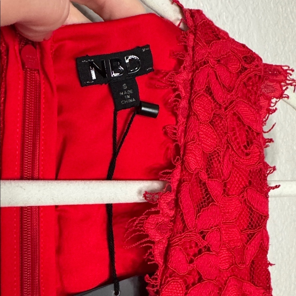 NWT Revolve NBD Champagne Mini Dress Red Lace Size Small Deep V Neck - Picture 5 of 6